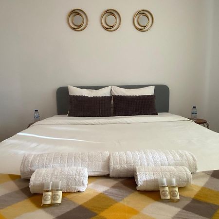 Almada Central Apartment Ngoại thất bức ảnh
