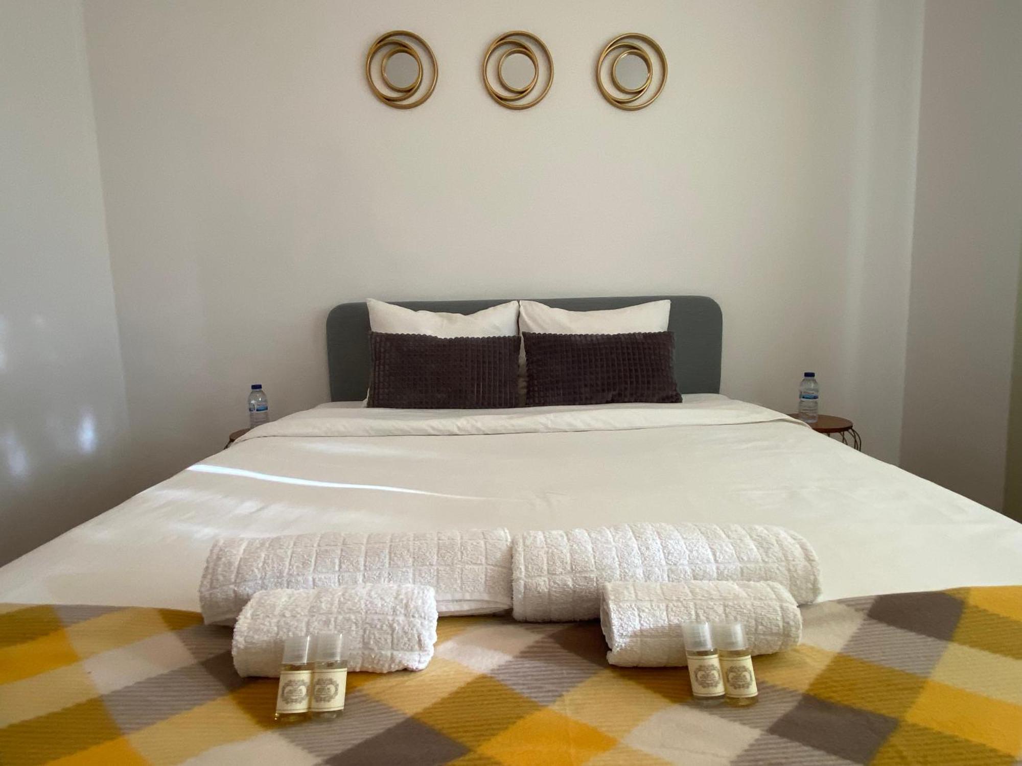 Almada Central Apartment Ngoại thất bức ảnh