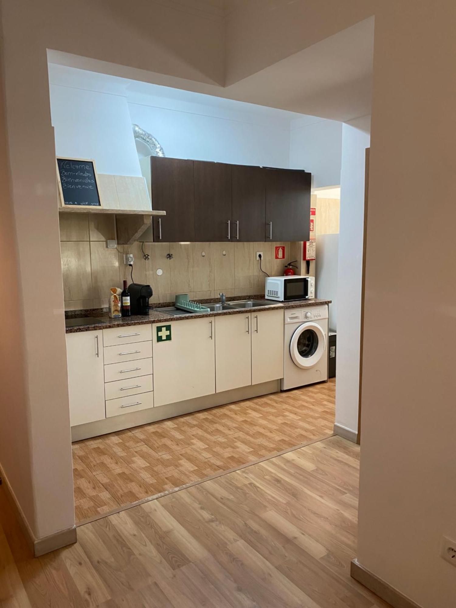 Almada Central Apartment Ngoại thất bức ảnh
